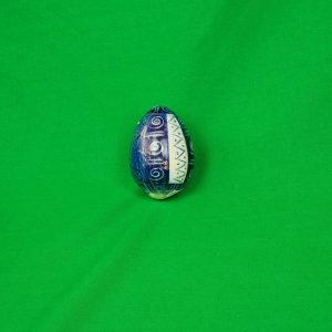 Kapula hand crafted candles: Eggshaped with tribal design