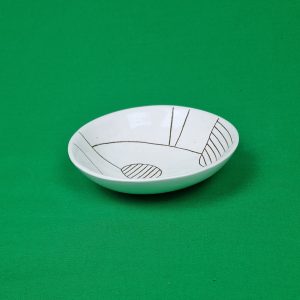 Handcrafted ceramics: small bowl - tribal design white