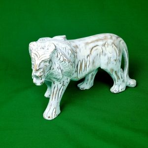 Wood carvings - Lion white-scuffed shabby chic style