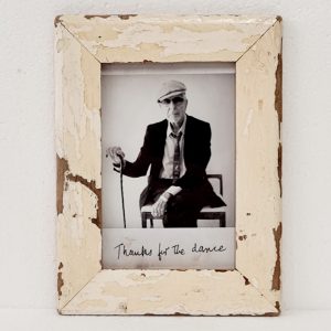 Reclaimed wood-frame (off-white)