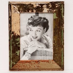 Reclaimed wood-frame (green-scuffed)